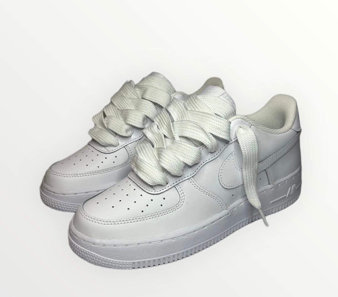 Mihara laces Air Force 1’07